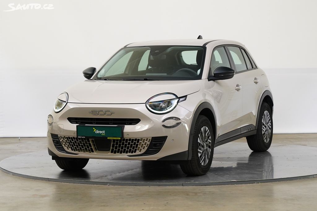 Fiat 600e, 1.2 Tubo Hybrid 74 kW